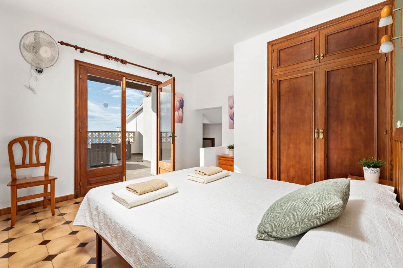 Villa Castellet อาไลยอร์ ภายนอก รูปภาพ