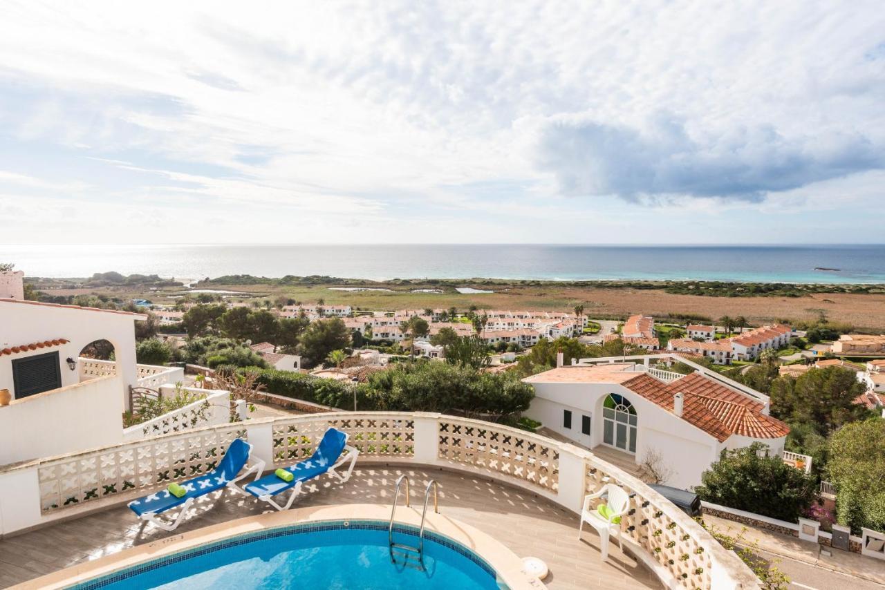 Villa Castellet อาไลยอร์ ภายนอก รูปภาพ